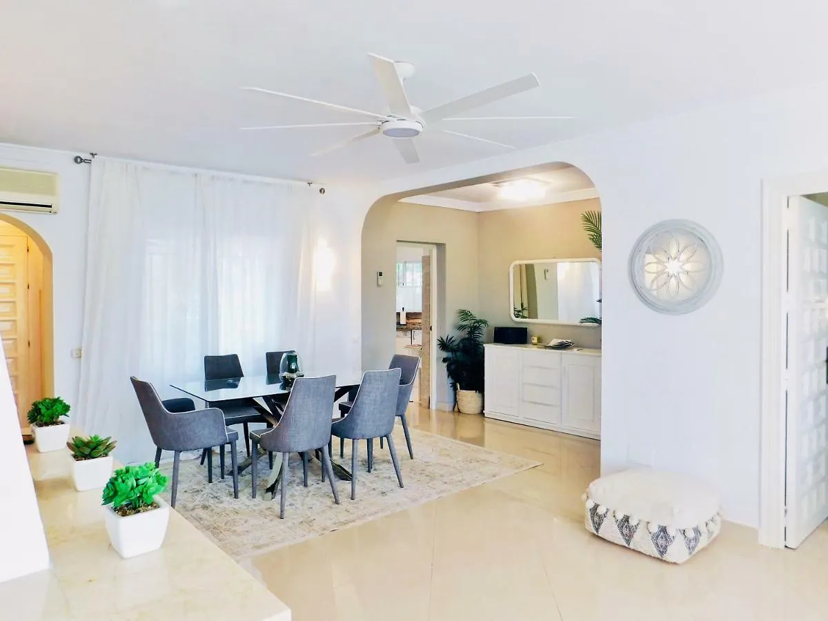 Casa El Paraiso Marbella Estepona Španělsko